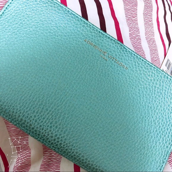 Adrienne Vittadini Blue Gold Wallet NEW! - Picture 1 of 4